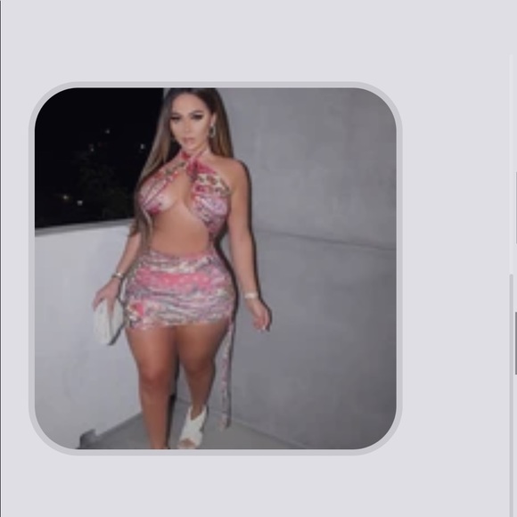 Dress - Picture 5 of 6